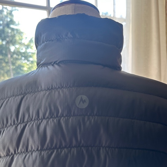 Marmot Charcoal Quilted Jacket (Puffer) - NWT - Small - Picture 11 of 17